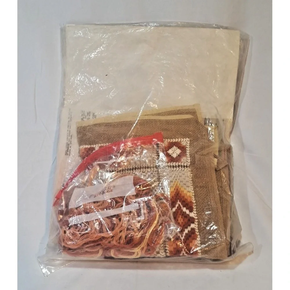 Vintage Bucilla Needlepoint Kit‎ Harmony 4803 Pulled Thread Pillow 14